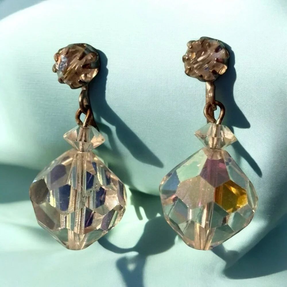 VTG Aurora Borealis Earrings Faceted Crystal Bead Dangle Screw Back Silver Tone‎